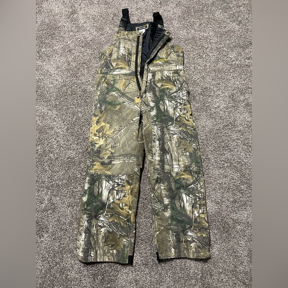 Realtree Other - Realtree adult bibs